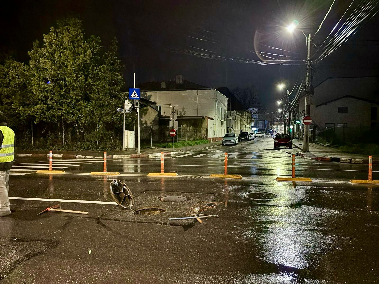 Controale pe timp de noapte! Avarii grave la rețeaua de apă din Pitești!