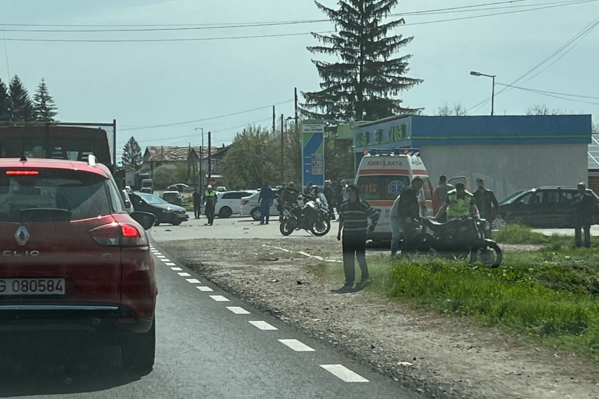 Accident în Argeș, acum! Motociclist implicat