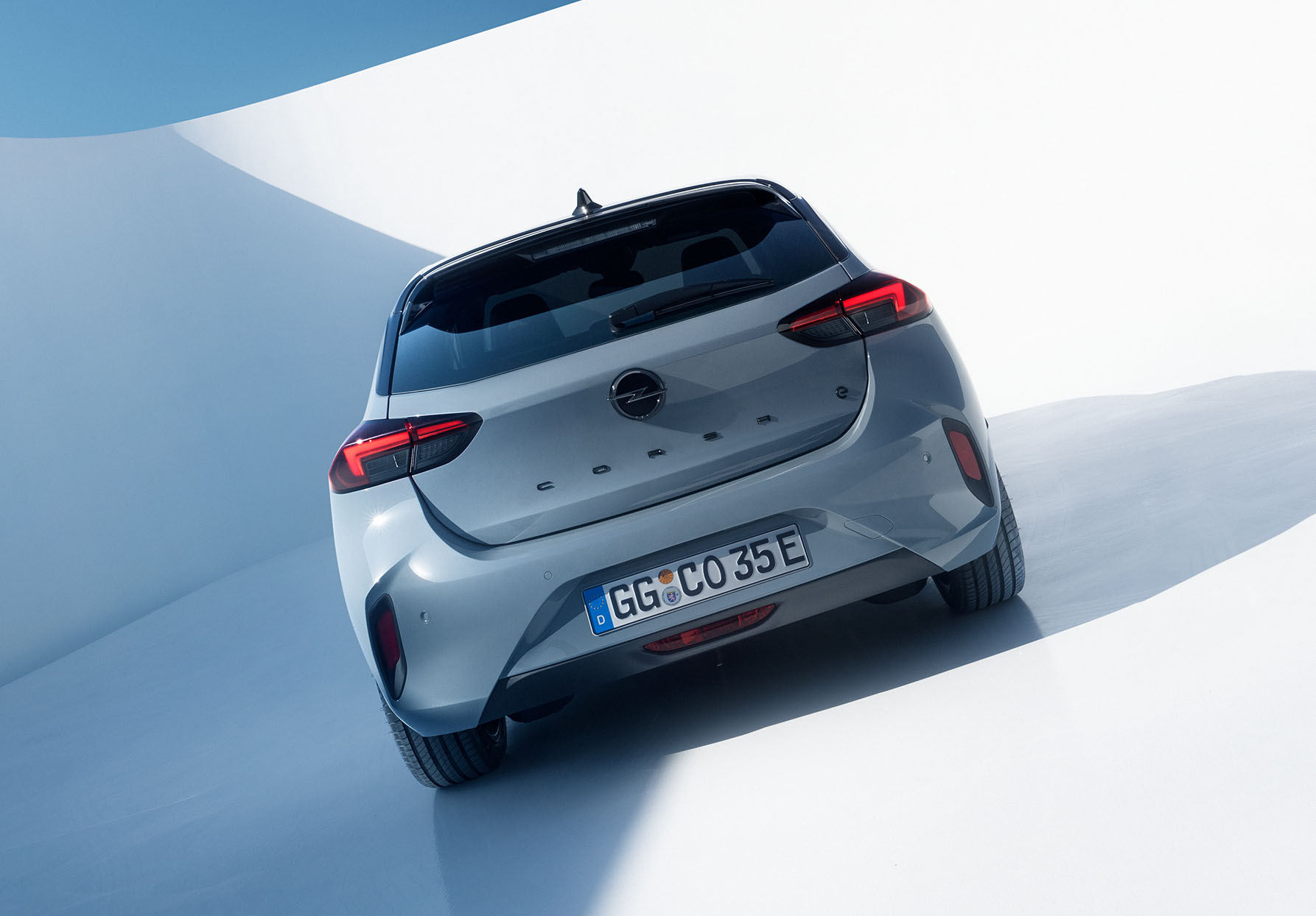 Opel Corsa Eurial Pitești - Yes of Corsa! Aștepți Remat 2025? De la 13 440 €