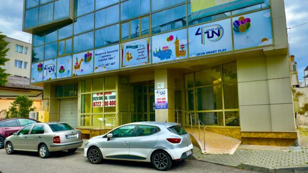 4 Fun Smart Play oferă o petrecere gratuită pentru copii, în Pitești