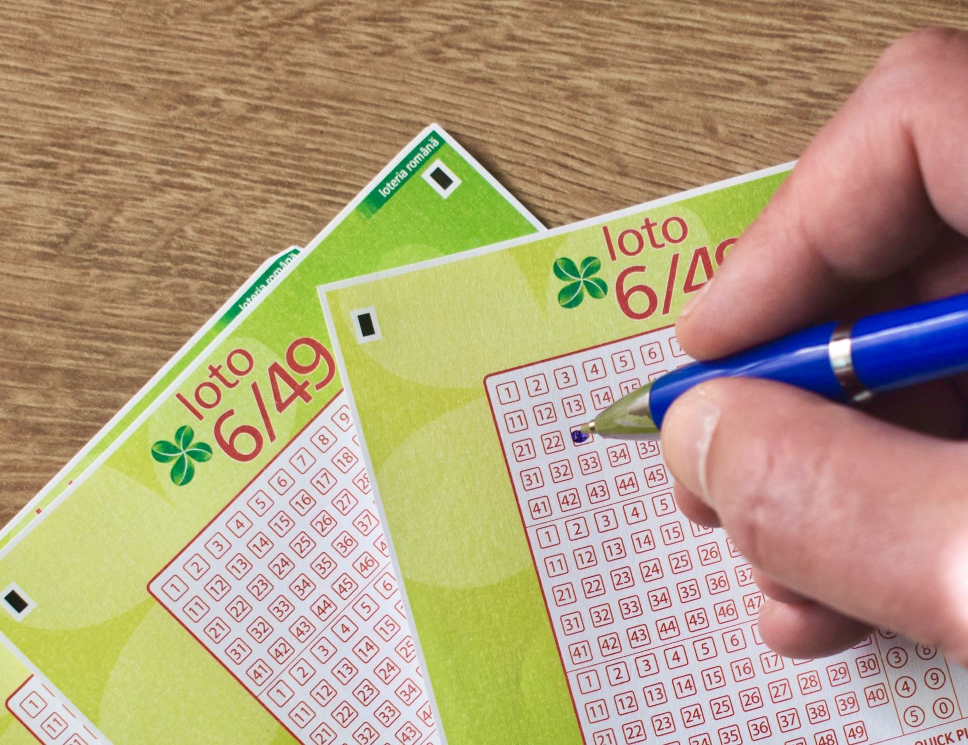 Dublă lovitură la Loto: peste 4,4 milioane € câștigate la Loto 6/49 și Noroc!