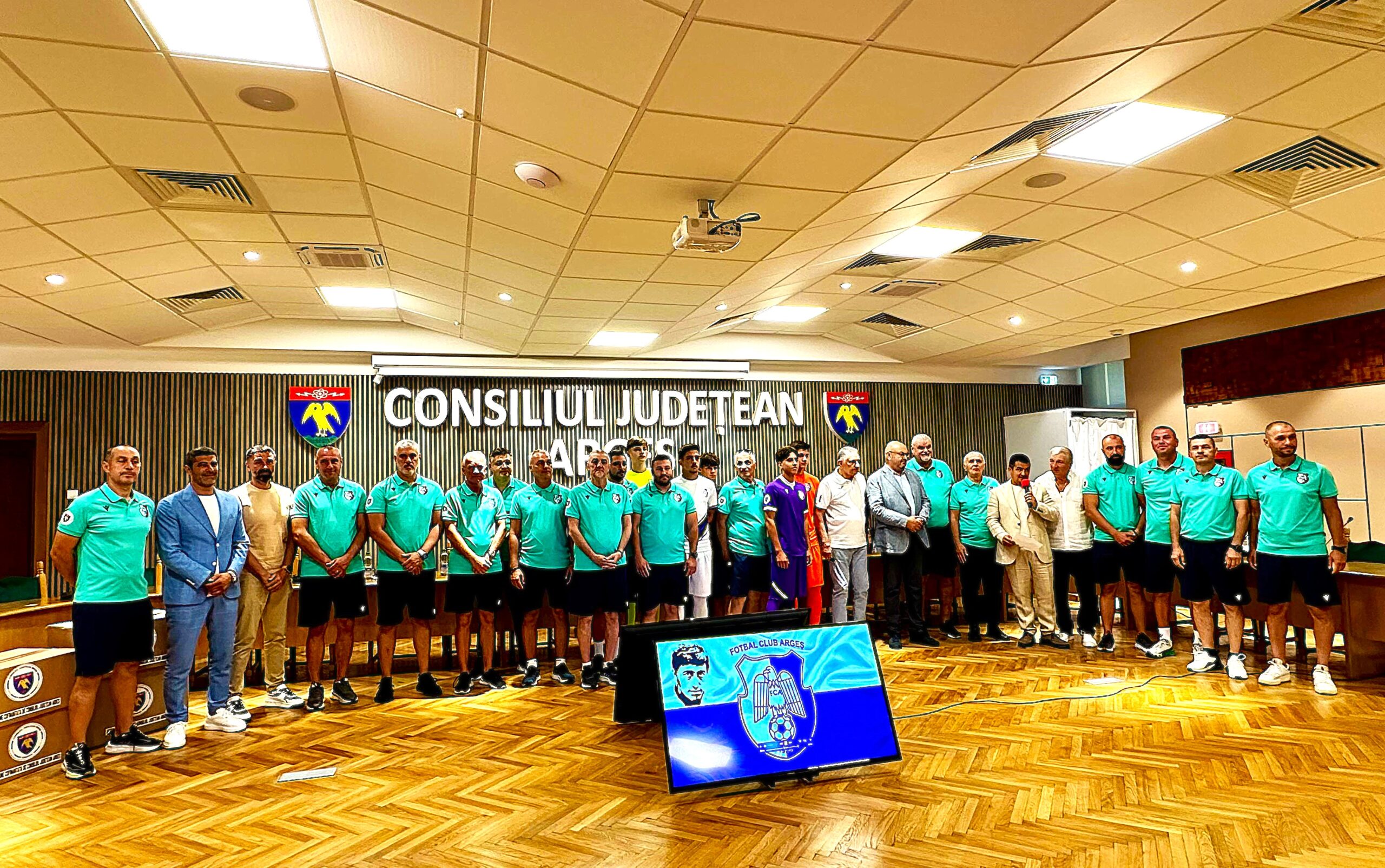 Sprijin puternic pentru viitorul FC Argeș! Sute de mii de lei pentru juniori