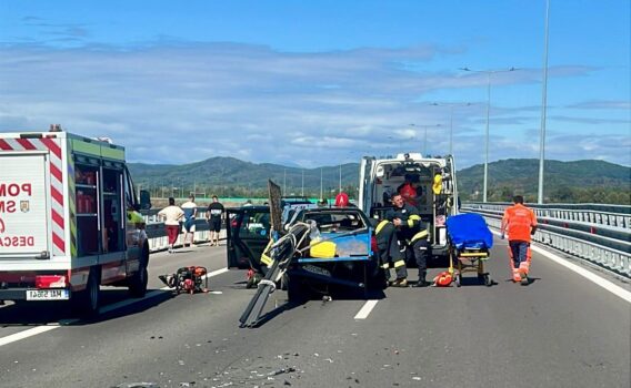 Accident rutier la km 130 pe A1: Un copil ar fi printre victime