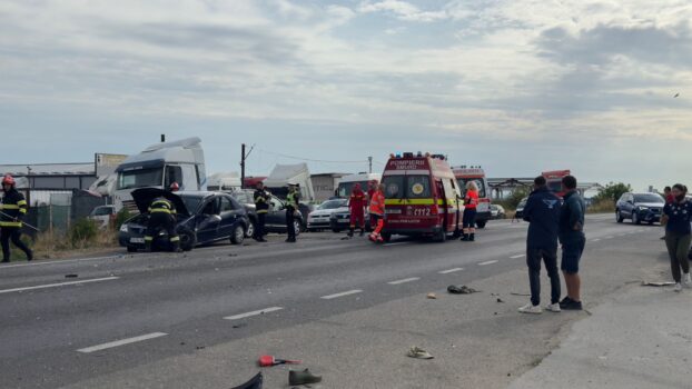 Argeș. Accident grav lângă Fan Courier, în comuna Albota