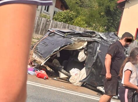 Accident deosebit de grav la ieșirea din Pitești! Trafic blocat!