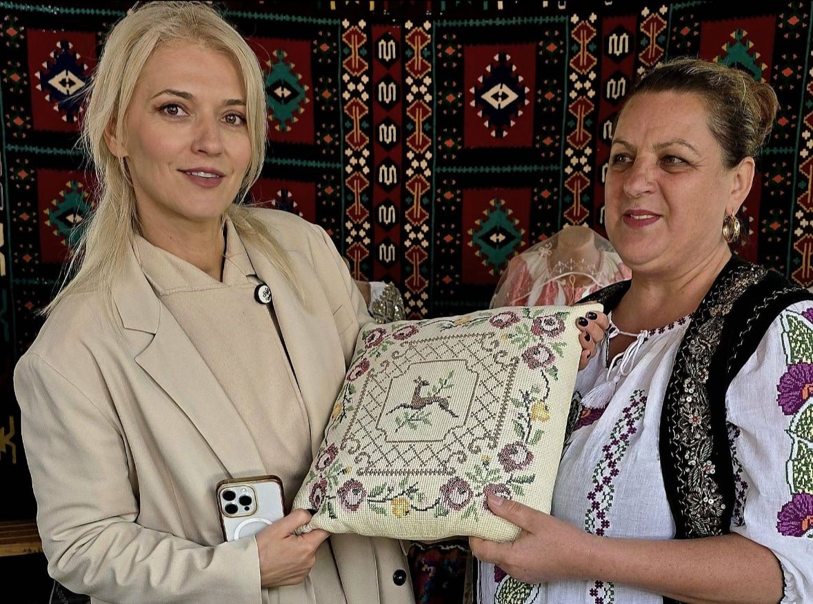 Alina Gorghiu: România are nevoie de oameni dedicați tradițiilor