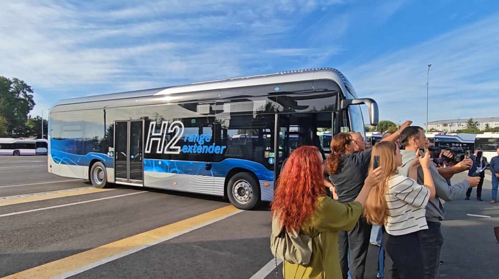 Super autobuzul pe hidrogen, prezentat în premieră la Pitești!