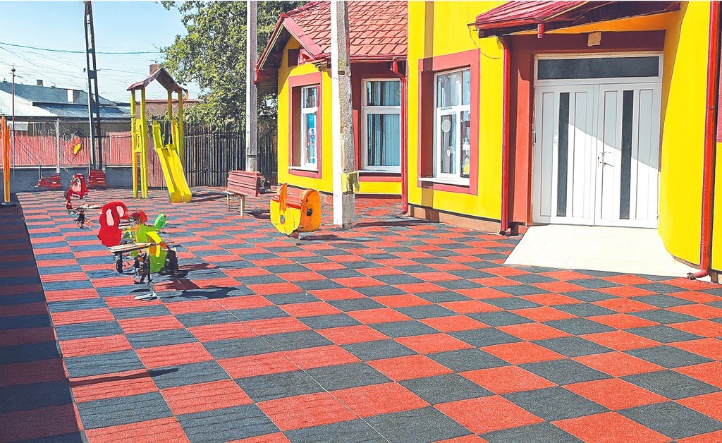 Surpriză pentru cei mici la Mosoaia! Investiția a fost finalizată!