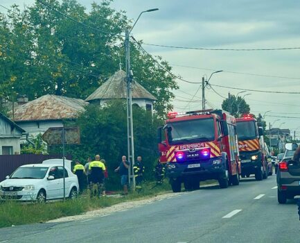 Incendiu la intrarea în Pitești. Anexă în flăcări la Bascov