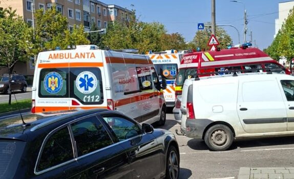 Dramă în Pitești: Se zbate între viață și moarte