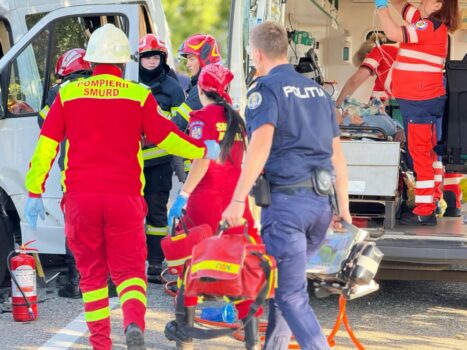 Accident deosebit de grav, la Budeasa: Șofer inconștient!