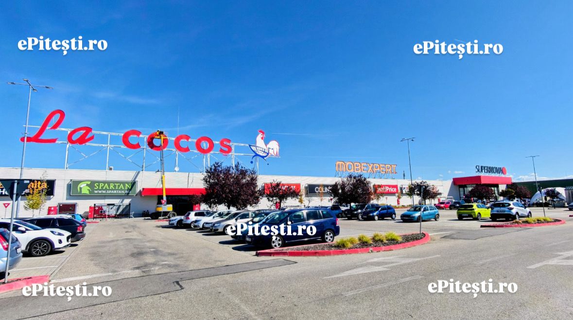 Ultimele pregătiri pentru deschiderea supermarketului La Cocoș – fațada e gata să impresioneze!