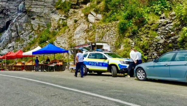 Inconștiență la volan pe Transfăgărășan! 