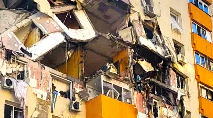 Bloc explodat la Rahova: Ce trebuie să faci când simți miros de gaz în apartament