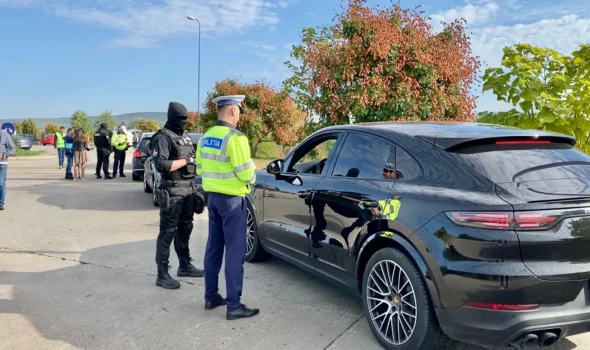 Argeș. Comportament suspect în trafic!