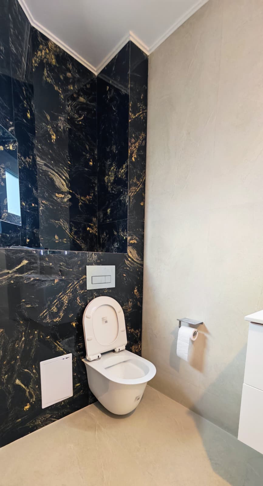 Apartamente Mircea Eliade