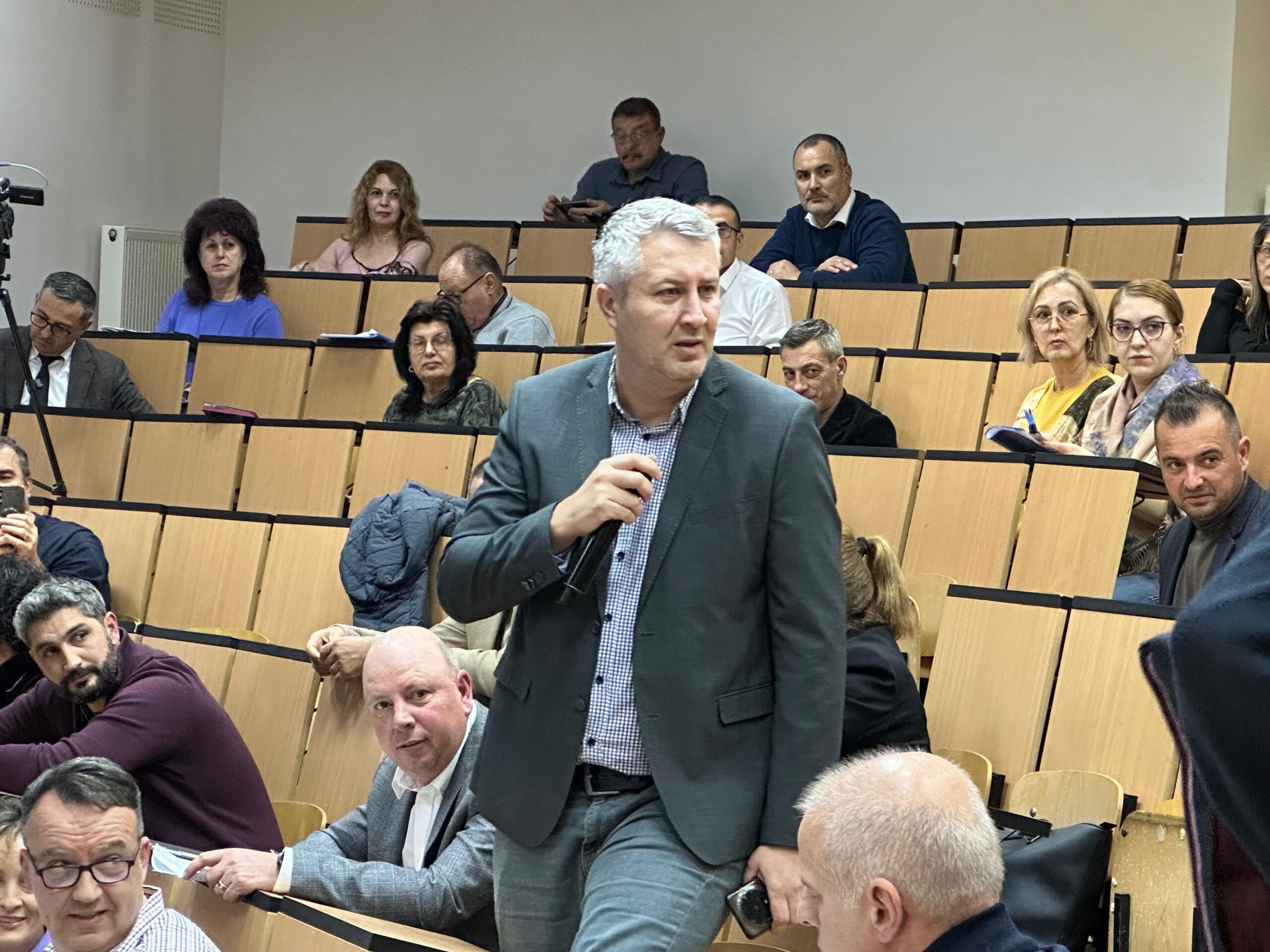 Pitești. Viitorul subprefect USR, Sebastian Nedelcu, și-a luat adio!