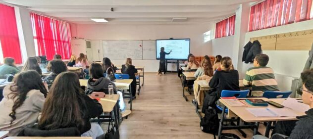 Pitești. Revoluție în educație: «Odobescu» își deschide laboratoarele futuriste cu VR și roboți