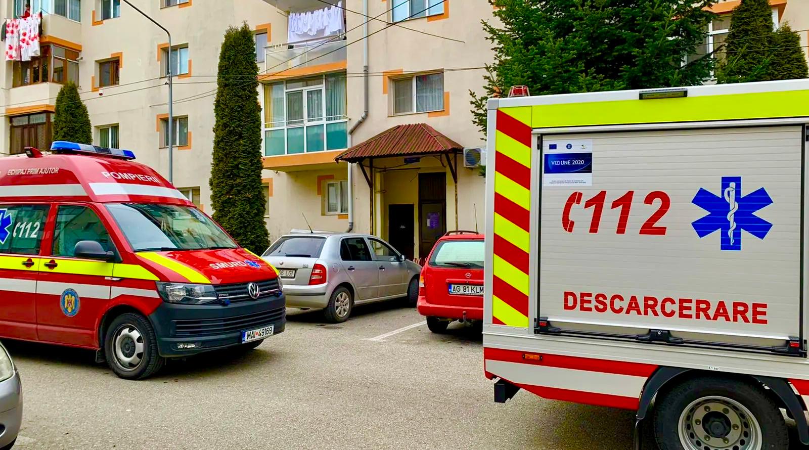 Tânăr de 27 de ani găsit mort după o petrecere, în Mioveni!