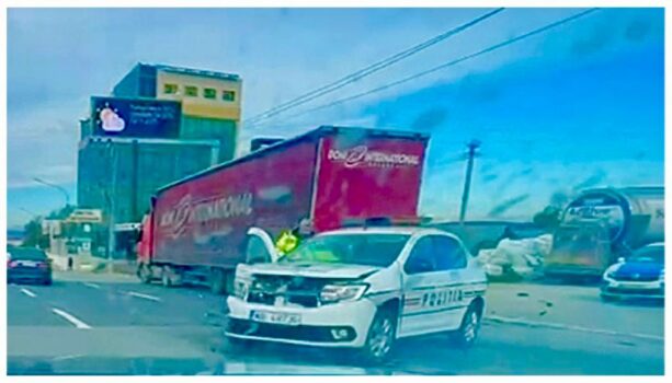Accident în Pitești: Polițiști implicați!