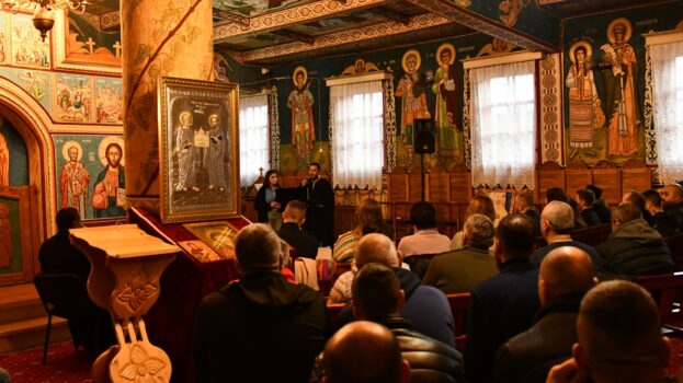 Emoție rară în Biserica Penitenciarului Mioveni