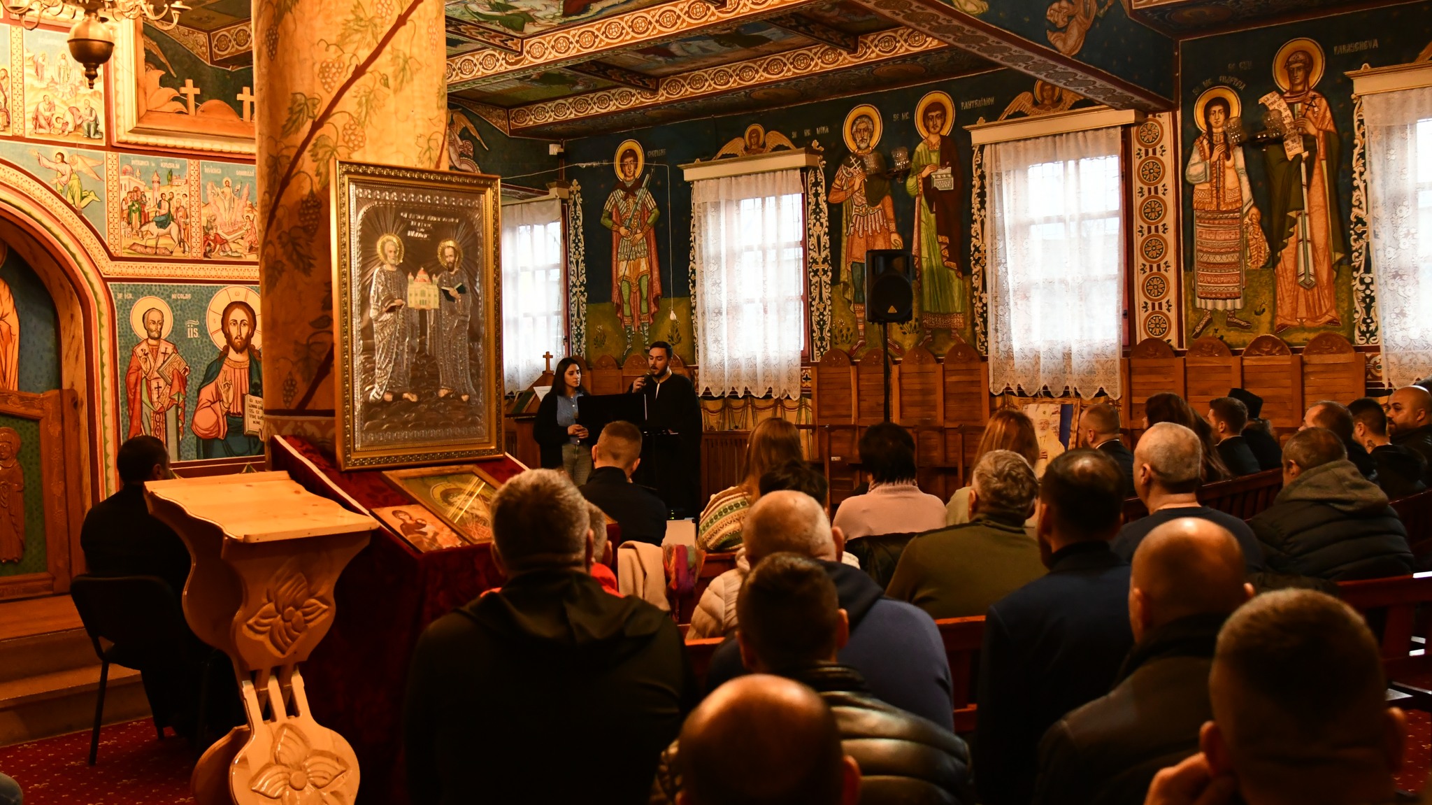 Emoție rară în Biserica Penitenciarului Mioveni