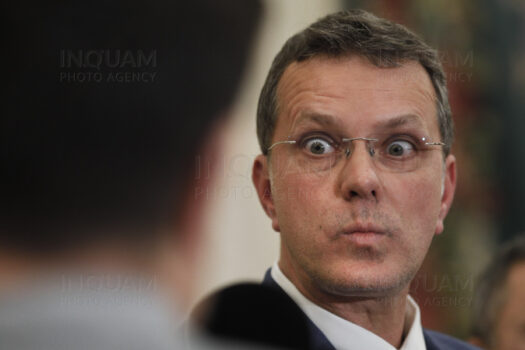 Moșteanu, ministrul care joacă rolul principal în „Singur acasă”
