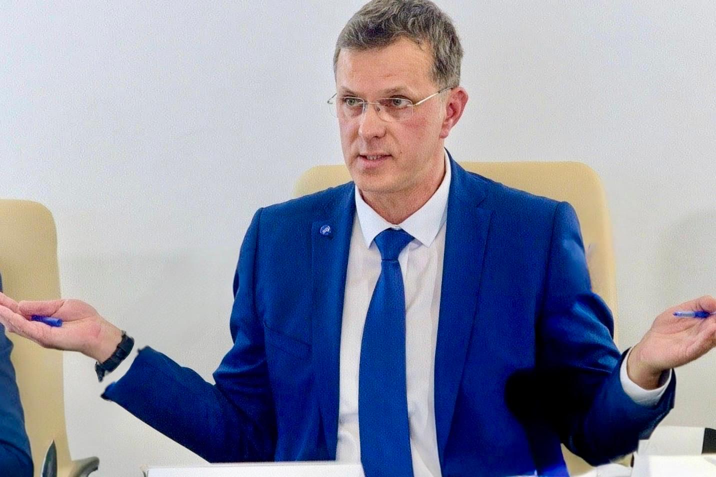 CV-ul ministrului Moșteanu, sub semnul întrebărilor - Informații noi