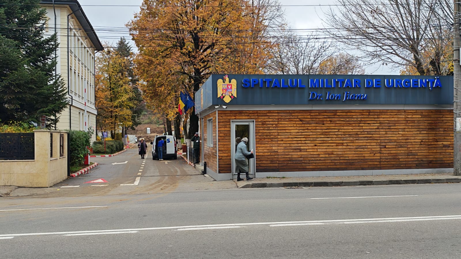 Mizerie cât cuprinde