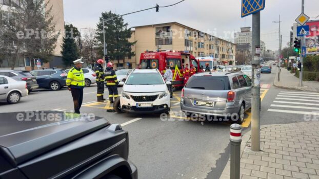 Accident grav cu Bolt chiar acum în centrul Piteștiului