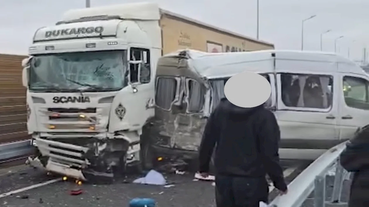 Accident cu victime multiple pe A7, la o oră după inaugurarea noului tronson - VIDEO