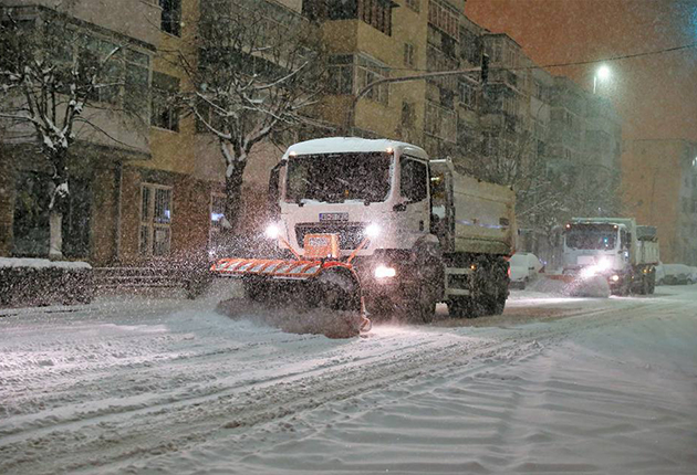 Piteștiul, pregătit pentru ninsori! Utilaje de deszăpezire, gata de intervenție