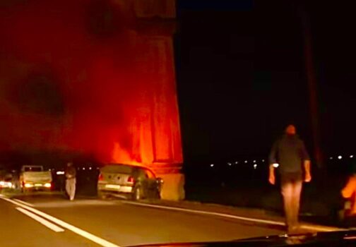 Accident violent și mașină în flăcări pe DN 65 Pitești–Slatina – VIDEO