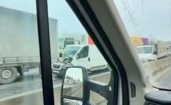 Blocaj total pe Centura Capitalei! Accident grav cu TIR la Mogoșoaia