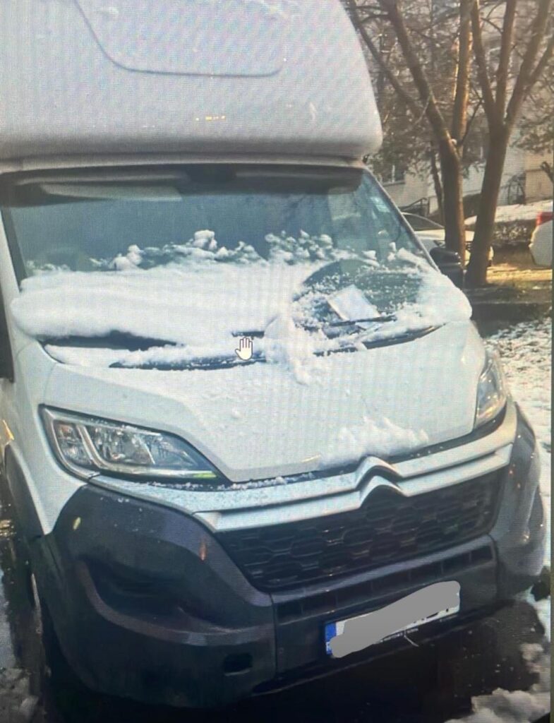 Parcări ilegale