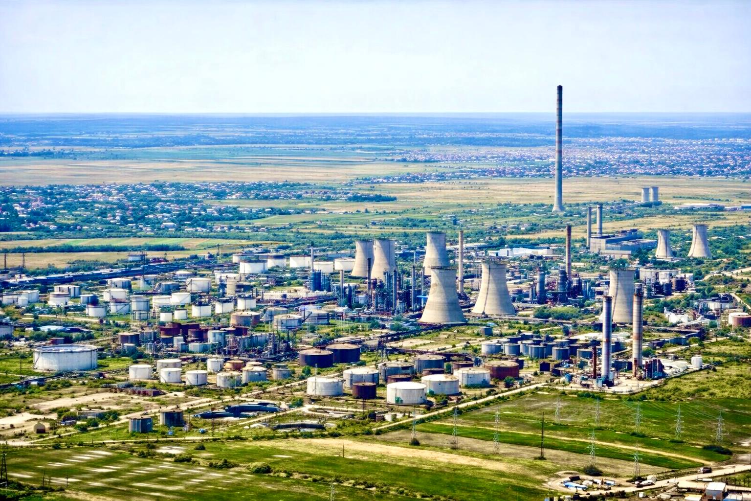Argeș. Petrochimia Arpechim, aproape vândută!