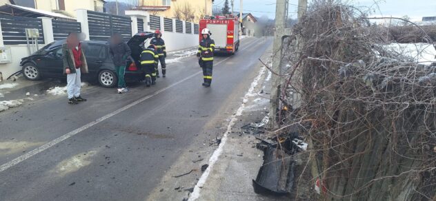Argeș: Mașină scăpată de sub control în Mărăcineni
