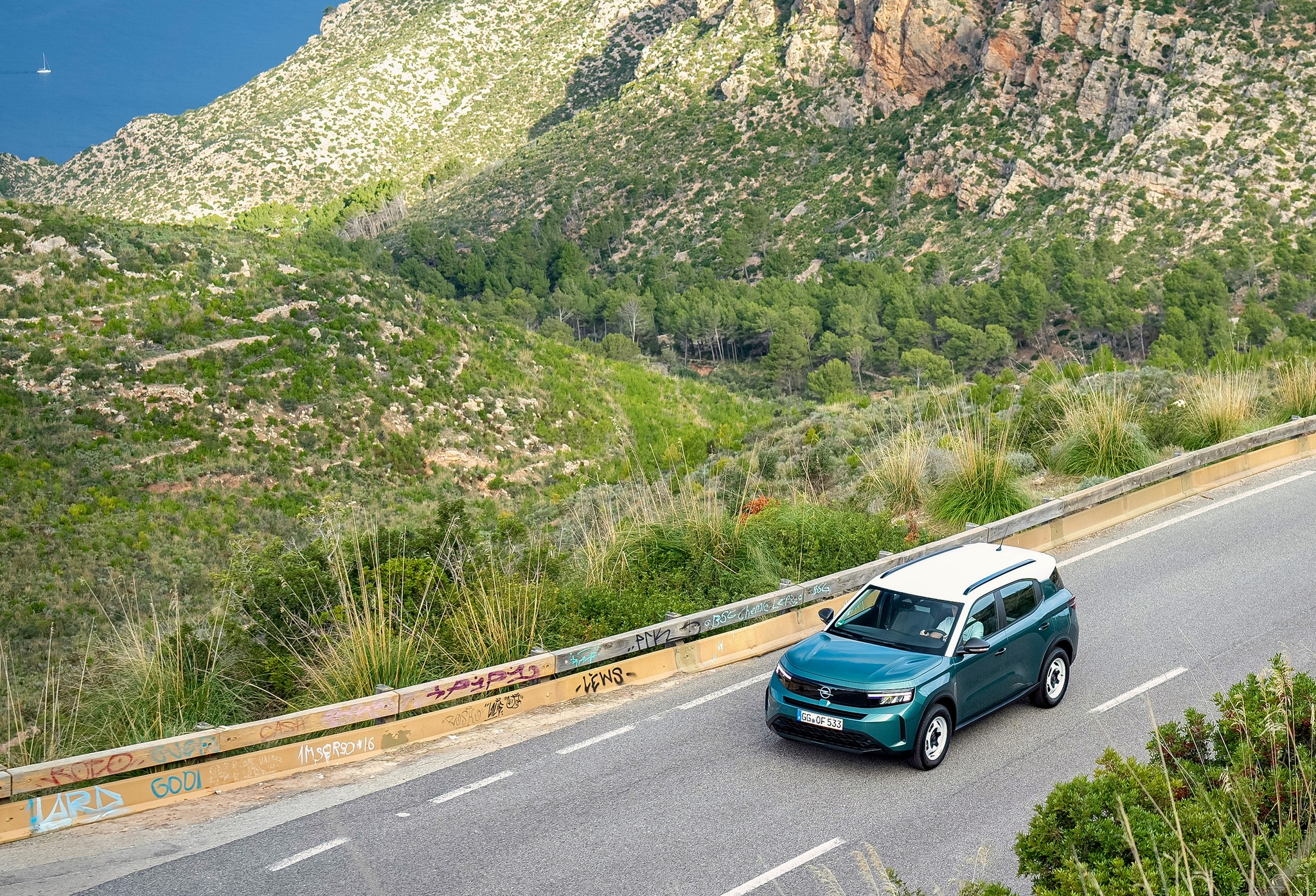 Opel Frontera, noul standard în segmentul SUV, prezent la Eurial Pitești