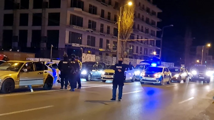 Mobilizare de forțe în Argeș! Poliția a ieșit masiv pe străzi
