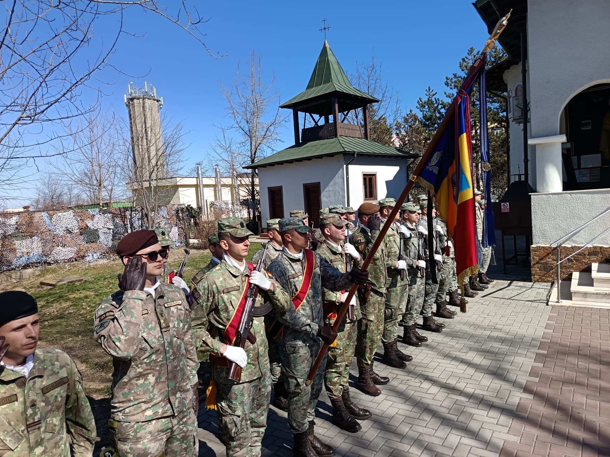 Pitești: Unitate militară