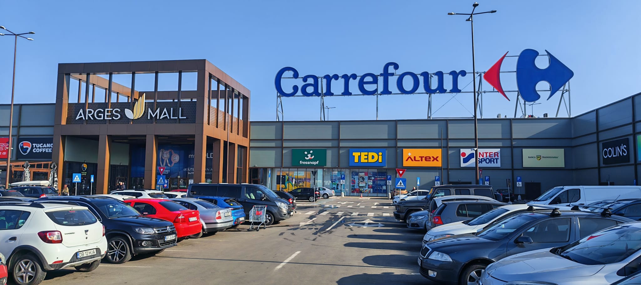 Carrefour face anunțul