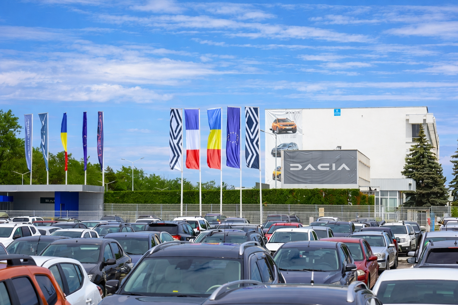 Dealerii Dacia, semnal de alarmă