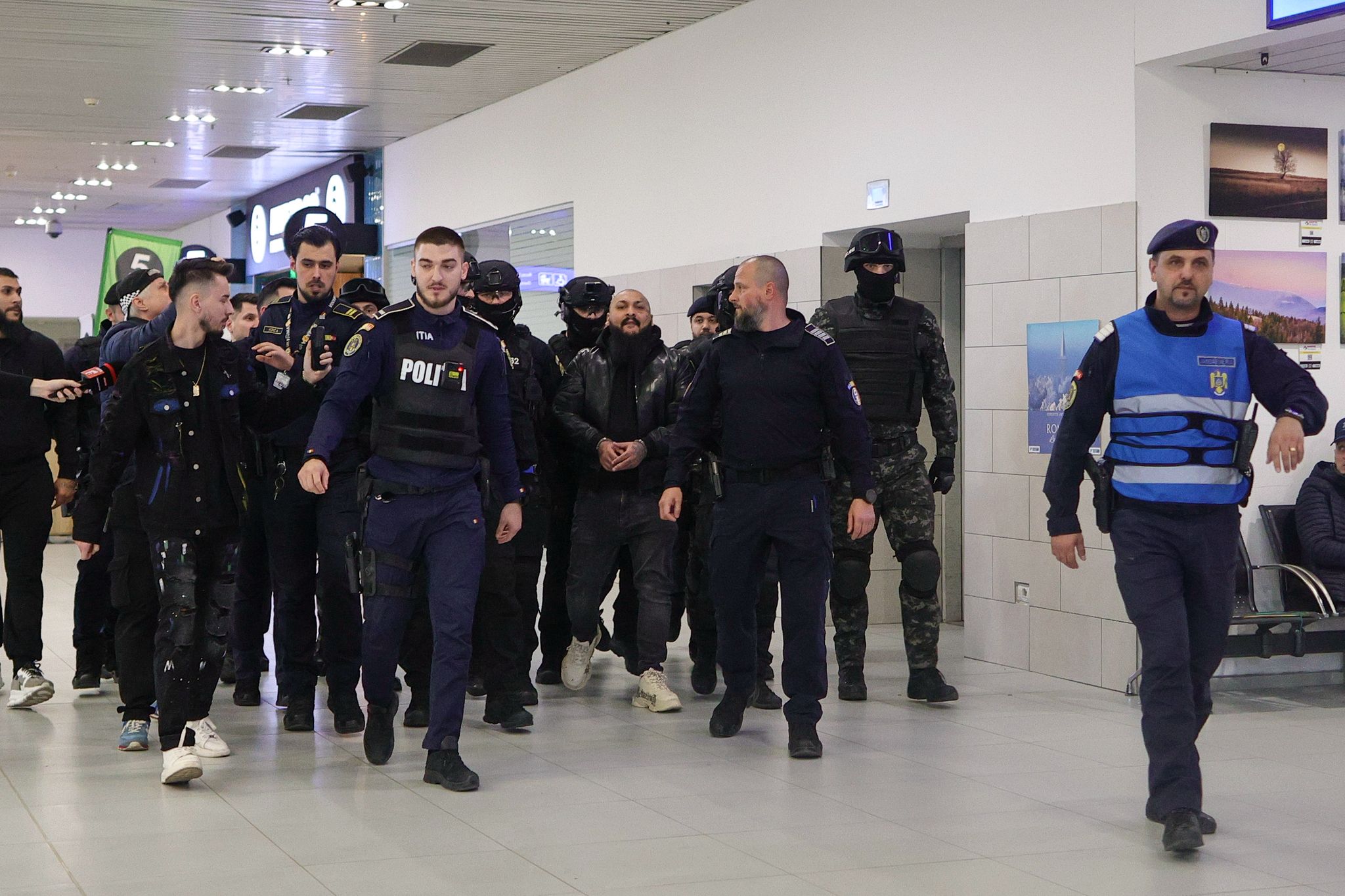 Penitenciarul Mioveni îl așteaptă cu brațele deschise pe Dani Mocanu