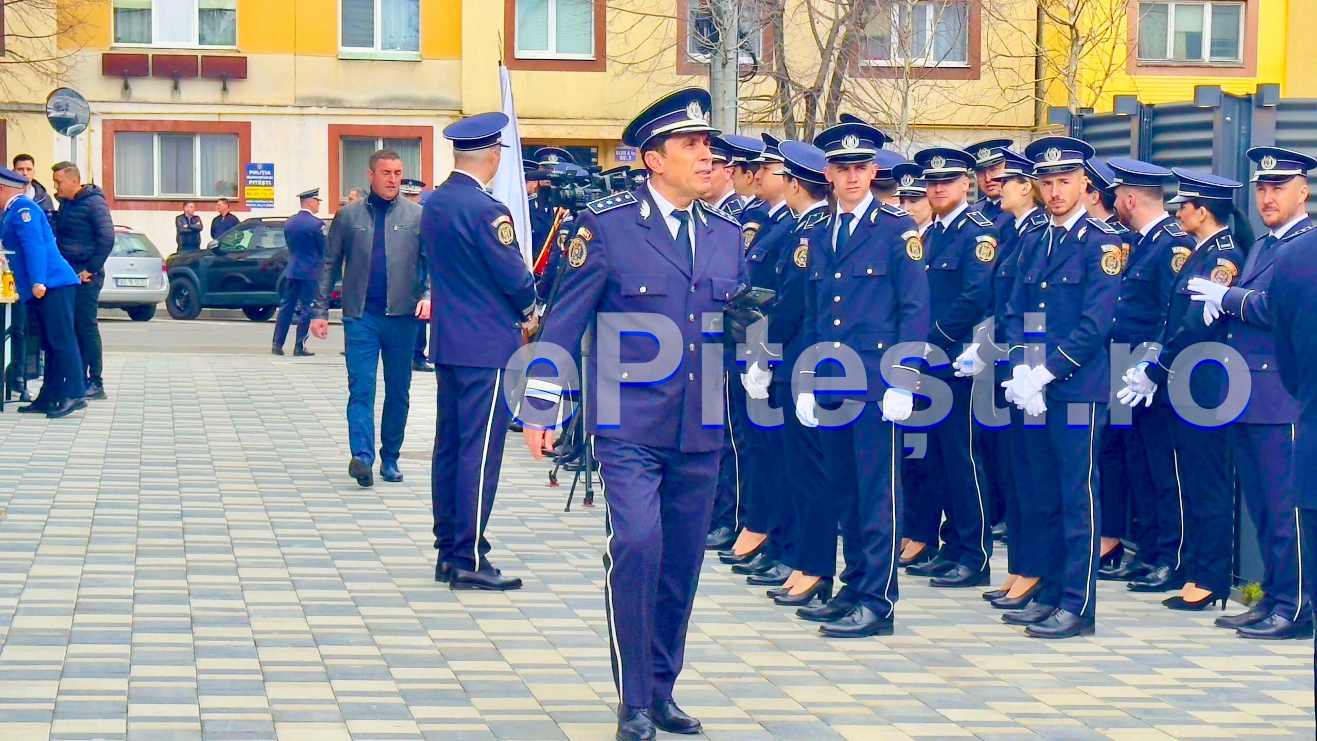 Breaking: Se inaugurează noul sediu al Poliției Pitești! Primele imagini EXCLUSIVE! Vin „greii” din minister