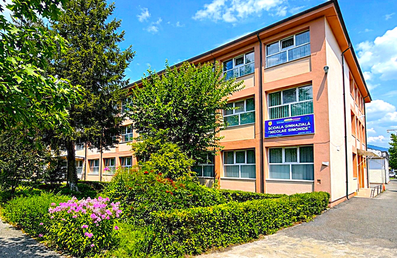 Școala „Nicolae Simonide”