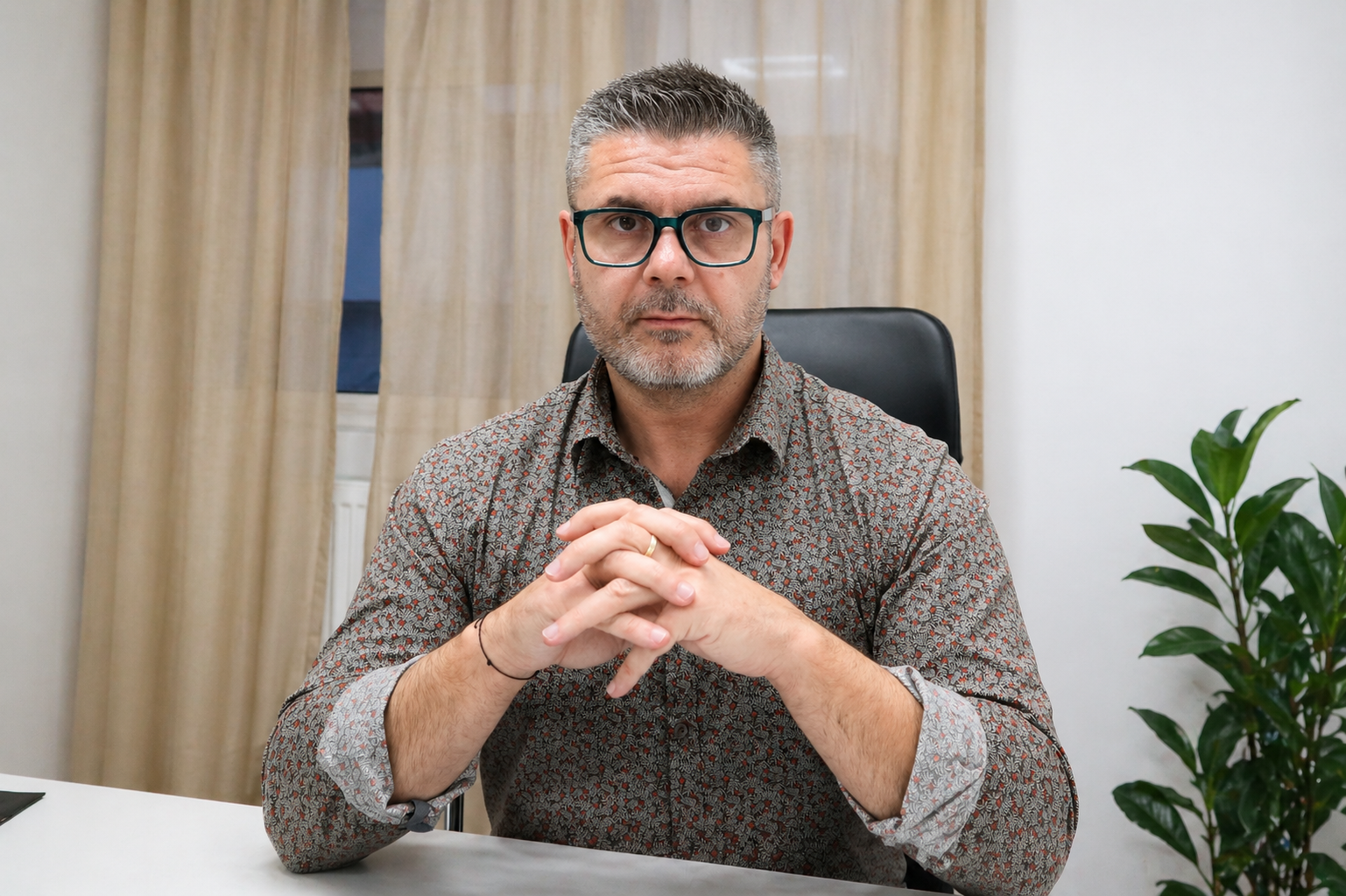 Psihologul Cătălin Nicolaescu, adevărul despre jocurile de noroc: de ce lacătele pe uși nu opresc dependența