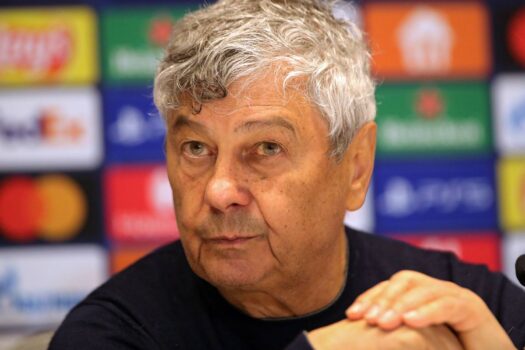 Medicii, decizie de ultim moment pentru Mircea Lucescu!
