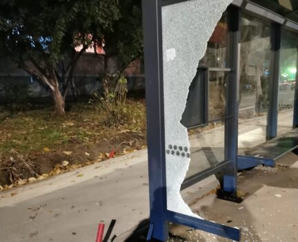 Stație de autobuz Publitrans de zeci de mii de €, distrusă!