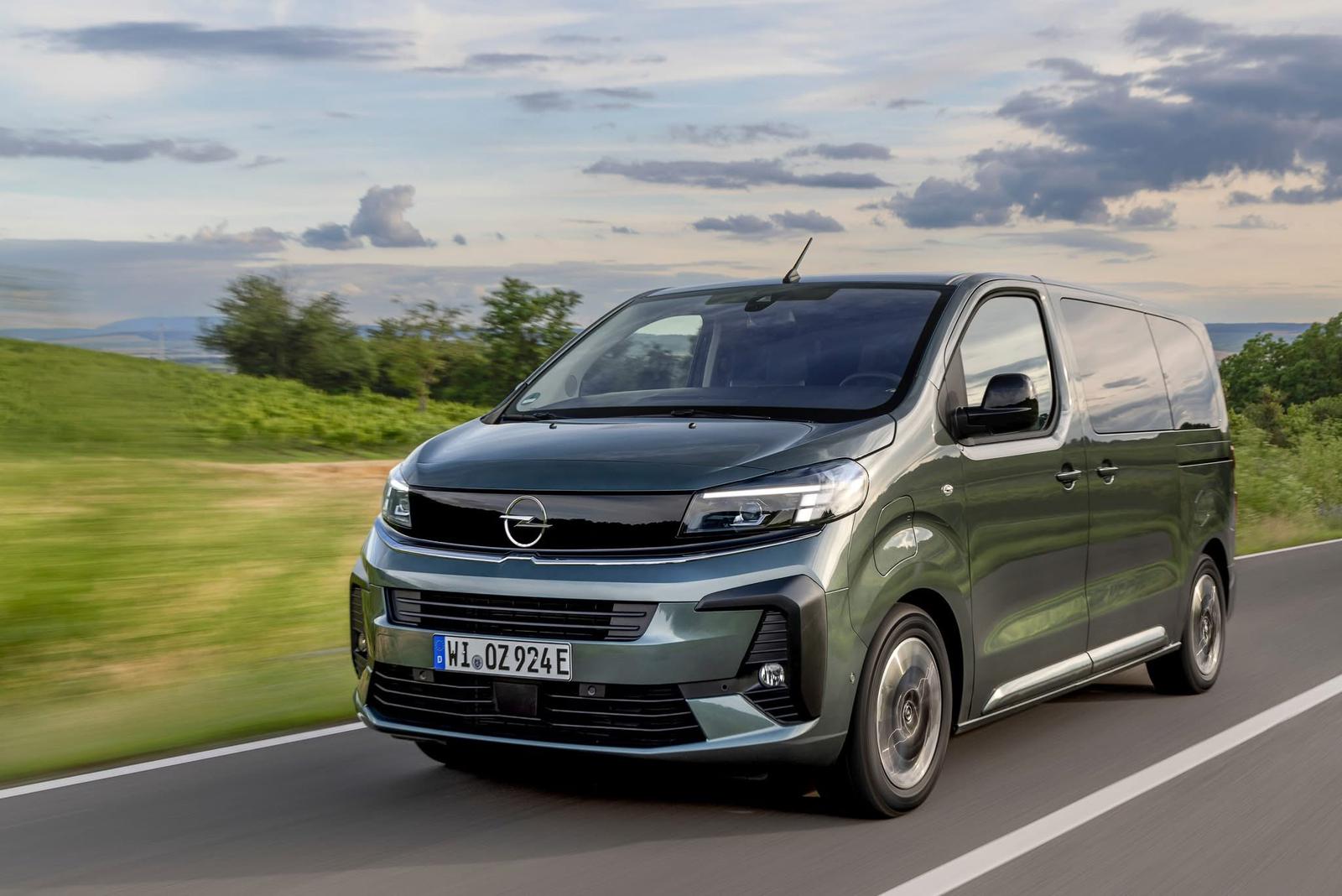Opel Zafira, alegerea premium pentru familie, la Eurial Pitești