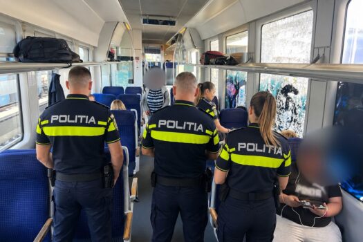 Argeș. Conflict violent într-un tren de pe ruta Pitești-Stolnici!